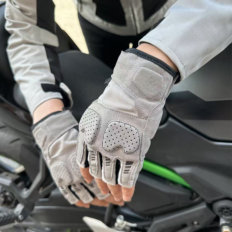 Breathable Lightweight Half-Finger Gloves Breathable Lightweight Half-Finger Gloves