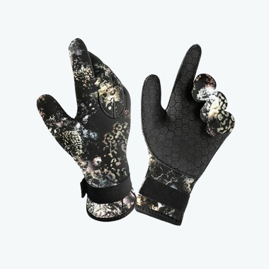 Diving and Water Sports Gloves with Rubber Strap Buckle