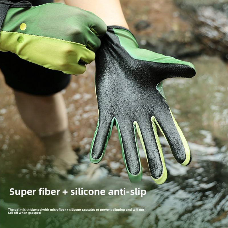 Thickened Non-slip Green Microfiber Diving Gloves Thickened Non-slip Green Microfiber Diving Gloves
