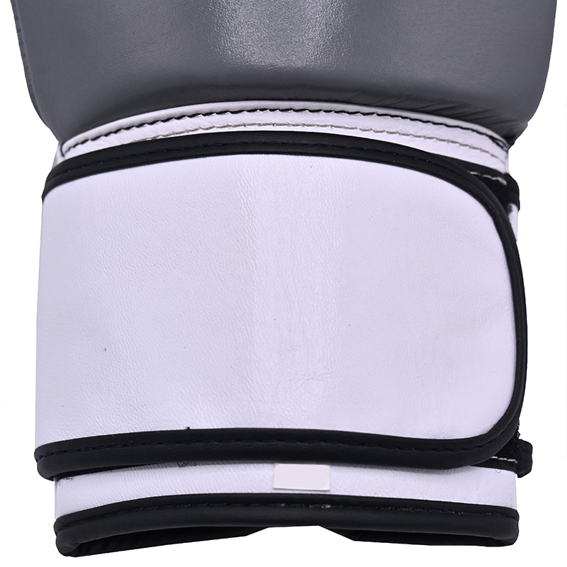 Lightweight Boxing Gloves in Thick Gray Leather Lightweight Boxing Gloves in Thick Gray Leather